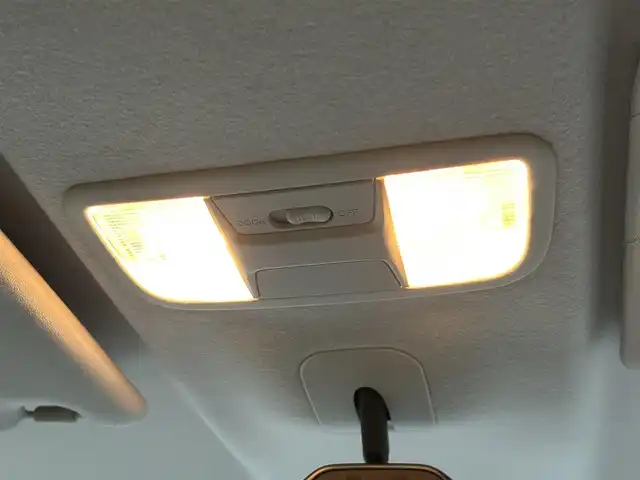 ホンダ Ｎ ＢＯＸ L 栃木県 2022(令4)年 1.5万km ブリティッシュグリーンP ホンダセンシング/・衝突軽減ブレーキ/・歩行者事故低減ステアリング/・路外逸脱抑制機能/・アダプティブクルーズコントロール/・車線維持支援システム/・標識認識機能/・先行車発進お知らせ機能/・オートハイビーム/・パーキングセンサーシステム/純正8インチSDナビ/・フルセグTV/・CD/DVD/BT/・SD/AM.FM/バックカメラ/前後純正ドライブレコーダー/両側電動スライドドア/ステアリングスイッチ/電子パーキングブレーキ/ブレーキホールド/D/N席シートヒーター/USBポート/LEDヘッドライト/オートライト/ヘッドライトレベライザー/スマートキー/プッシュスタート/純正フロアマット/ドアバイザー/横滑り防止システム/電動格納ウィンカーミラー