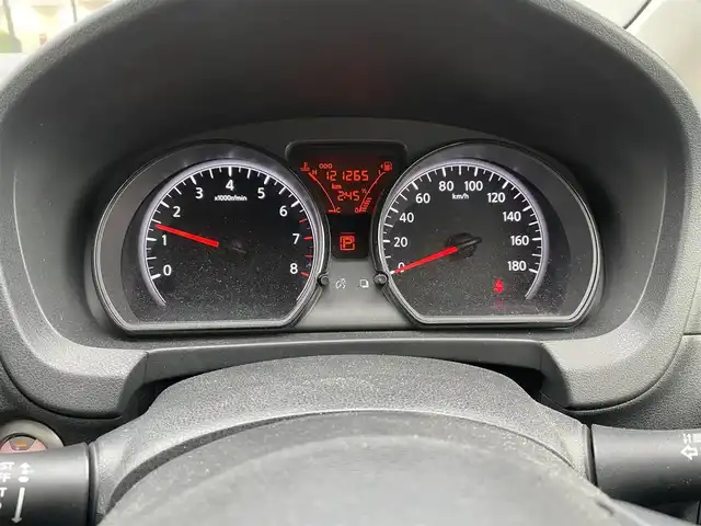 日産 ノート X 長野県 2018(平30)年 12.2万km ブリリアントシルバー 社外ナビ/ＣＤ・ＤＶＤ再生/フルセグＴＶ/エマージェンシーブレーキ/前後ドライブレコーダー/バックカメラ/アイドリングストップ/オートライト/スマートキー/ETC