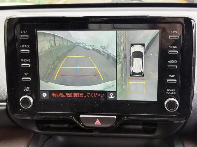 トヨタ ヤリスクロス ハイブリッド Z 岩手県 2020(令2)年 6.4万km ブラックマイカ/ホワイトパールクリスタルシャイン 2トーン 〇純正8インチディスプレイオーディオ/〇ナビキッド/〇フルセグTV/〇バックカメラ/〇パノラマモニター/〇ビルトインETC/〇ドライブレコーダー/〇セーフティセンス/〇レーダークルーズコントロール/〇プリクラッシュセーフティシステム/〇LEDヘッドランプ/〇オートライト/〇純正18インチアルミ/〇社外アルミスタッドレスタイヤ車載/〇革巻きステアリング/〇オートエアコン/〇合皮/ファブリックコンビシート/〇シートヒーター/〇パワーシート/〇スマートエントリー/〇禁煙車