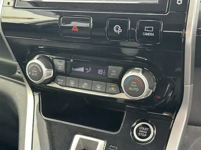 日産 セレナ ハイウェイスターVセレクションⅡ 群馬県 2019(平31)年 6.6万km ブリリアントホワイトパール プロパイロット/エマージェンシーブレーキ/車線逸脱防止支援/標識表示/クリアランスソナー/インテリジェントパーキングアシスト/純正9型SDナビゲーション【MM518D-L】/BT CD DVD Blu-ray SD フルセグTV/アラウンドビューモニター/純正フリップダウンモニター/ETC/前方ドライブレコーダー/両側パワースライドドア/革巻きステアリング/ステアリングリモコン/電子パーキング/AUTO HOLD機能/純正フロアマット/純正16インチアルミホイール/LEDヘッドライト/オートハイビーム