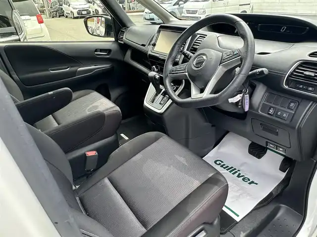 日産 セレナ ハイウェイスターVセレクションⅡ 群馬県 2019(平31)年 6.6万km ブリリアントホワイトパール プロパイロット/エマージェンシーブレーキ/車線逸脱防止支援/標識表示/クリアランスソナー/インテリジェントパーキングアシスト/純正9型SDナビゲーション【MM518D-L】/BT CD DVD Blu-ray SD フルセグTV/アラウンドビューモニター/純正フリップダウンモニター/ETC/前方ドライブレコーダー/両側パワースライドドア/革巻きステアリング/ステアリングリモコン/電子パーキング/AUTO HOLD機能/純正フロアマット/純正16インチアルミホイール/LEDヘッドライト/オートハイビーム