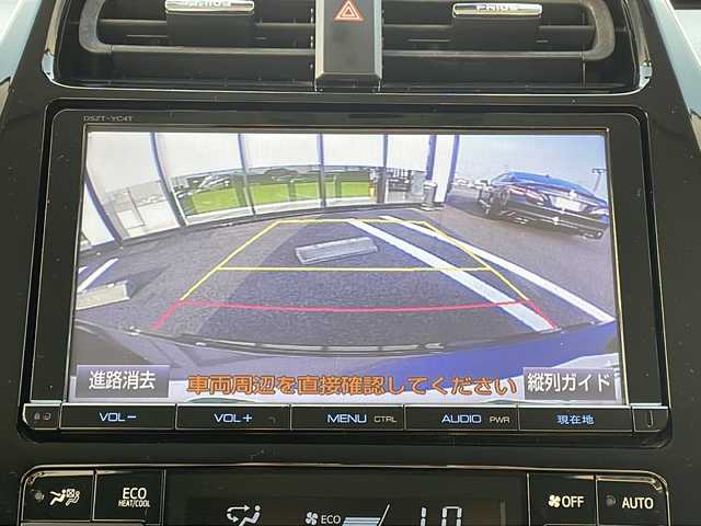 トヨタ プリウス A ツーリングセレクション 岐阜県 2016(平28)年 6.8万km グレーメタリック 純正ＳＤナビ　/ドライブレコーダー　/バックカメラ　/ＥＴＣ　/クルーズコントロール　/衝突軽減システム　/盗難防止装置　/前後コーナーセンサー　/レーンキープアシスト/パーキングアシスト/ＬＥＤヘッドライト　/オートハイビーム　/レザーシート　/プッシュスタート/純正17インチアルミホイール/純正フロアマット