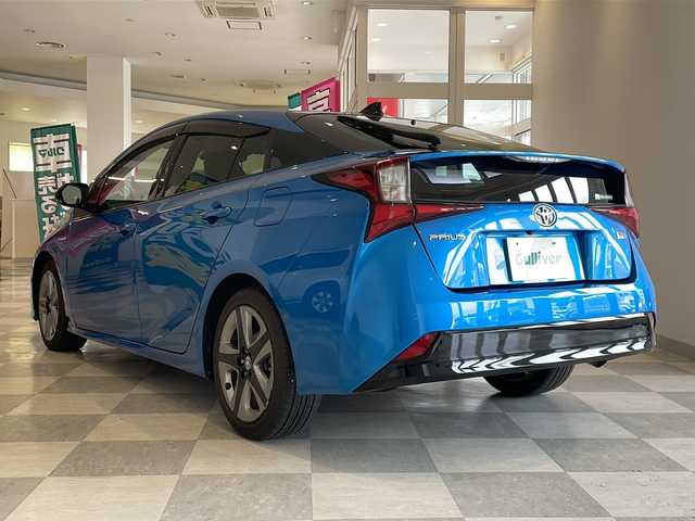 トヨタ プリウス A ツーリングセレクション 福井県 2019(令1)年 5.2万km ブルーM 純正9インチナビ/フルセグTV/バックモニター/トヨタセーフティセンス/ブラインドスポットモニター（BSM）/ヘッドアップディスプレイ（HUD）/パワーシート/シートヒーター/純正AW/LEDヘッドライト/LEDフォグ/プッシュスタート/スマートキー
