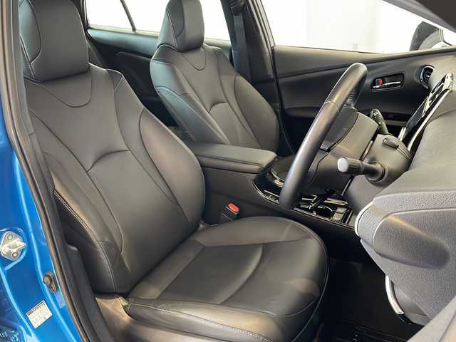 トヨタ プリウス A ツーリングセレクション 福井県 2019(令1)年 5.2万km ブルーM 純正9インチナビ/フルセグTV/バックモニター/トヨタセーフティセンス/ブラインドスポットモニター（BSM）/ヘッドアップディスプレイ（HUD）/パワーシート/シートヒーター/純正AW/LEDヘッドライト/LEDフォグ/プッシュスタート/スマートキー