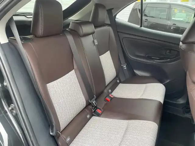 トヨタ ヤリスクロス Z 埼玉県 2023(令5)年 1.4万km ブラックマイカ /ワンオーナー//純正ディスプレイオーディオ//バックカメラ//アダプティブクルーズコントロール//ビルトインETC2.0//スマートキー×2//LEDヘッドライト//ハーフレザーシート//運転席パワーシート//前2席シートヒーター//ステアリングヒーター//パワーバックドア//PCS/LTA/BSM//RCTA/PKSB/RSA//クリアランスソナー//W.サイド.カーテンエアバッグ//ABS//横滑り防止装置//革巻きステアリング//オートライト//プライバシーガラス//純正18インチAW//新車時保証書//取扱説明書