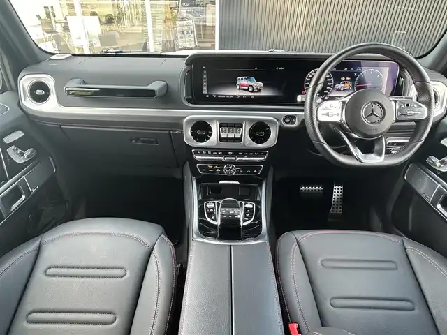 メルセデス・ベンツ ゲレンデヴァーゲン Ｇ４００ｄ AMGライン 福岡県 2022(令4)年 1.8万km パール サンルーフ/レーダーセーフティパッケージ/アクティブセーフティブレーキ/レーンキープアシスト/ブラインドスポットモニター/アダプティブクルーズコントロール/Burmester/純正ナビ/Applecarplay/androidauto/全方位カメラ/フルセグTV/Bluetooth/黒革シート/シートヒーター/LEDライト/オートハイビーム　/赤シートベルト　/ステアリングスイッチ/パドルシフト/純正20インチアルミホイール/純正ドライブレコーダー/ETC2.0