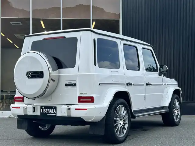 メルセデス・ベンツ ゲレンデヴァーゲン Ｇ４００ｄ AMGライン 福岡県 2022(令4)年 1.8万km パール サンルーフ/レーダーセーフティパッケージ/アクティブセーフティブレーキ/レーンキープアシスト/ブラインドスポットモニター/アダプティブクルーズコントロール/Burmester/純正ナビ/Applecarplay/androidauto/全方位カメラ/フルセグTV/Bluetooth/黒革シート/シートヒーター/LEDライト/オートハイビーム　/赤シートベルト　/ステアリングスイッチ/パドルシフト/純正20インチアルミホイール/純正ドライブレコーダー/ETC2.0
