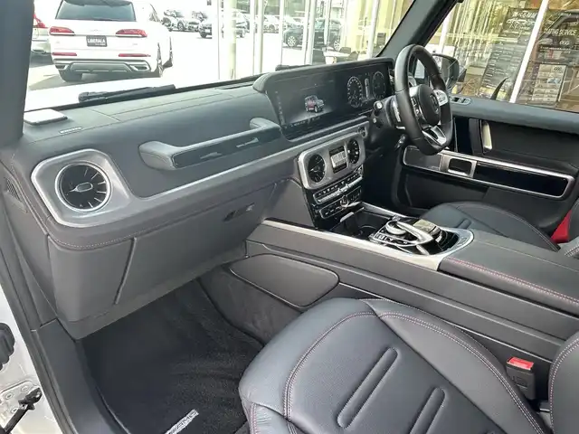 メルセデス・ベンツ ゲレンデヴァーゲン Ｇ４００ｄ AMGライン 福岡県 2022(令4)年 1.8万km パール サンルーフ/レーダーセーフティパッケージ/アクティブセーフティブレーキ/レーンキープアシスト/ブラインドスポットモニター/アダプティブクルーズコントロール/Burmester/純正ナビ/Applecarplay/androidauto/全方位カメラ/フルセグTV/Bluetooth/黒革シート/シートヒーター/LEDライト/オートハイビーム　/赤シートベルト　/ステアリングスイッチ/パドルシフト/純正20インチアルミホイール/純正ドライブレコーダー/ETC2.0