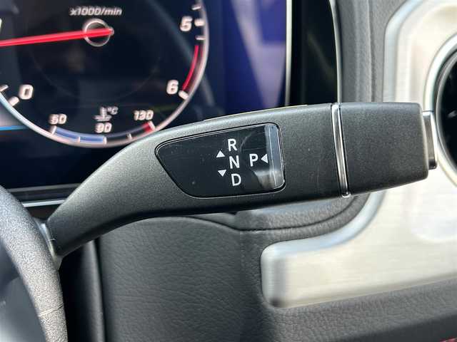 メルセデス・ベンツ ゲレンデヴァーゲン Ｇ４００ｄ AMGライン 福岡県 2022(令4)年 1.8万km パール サンルーフ/レーダーセーフティパッケージ/アクティブセーフティブレーキ/レーンキープアシスト/ブラインドスポットモニター/アダプティブクルーズコントロール/Burmester/純正ナビ/Applecarplay/androidauto/全方位カメラ/フルセグTV/Bluetooth/黒革シート/シートヒーター/LEDライト/オートハイビーム　/赤シートベルト　/ステアリングスイッチ/パドルシフト/純正20インチアルミホイール/純正ドライブレコーダー/ETC2.0