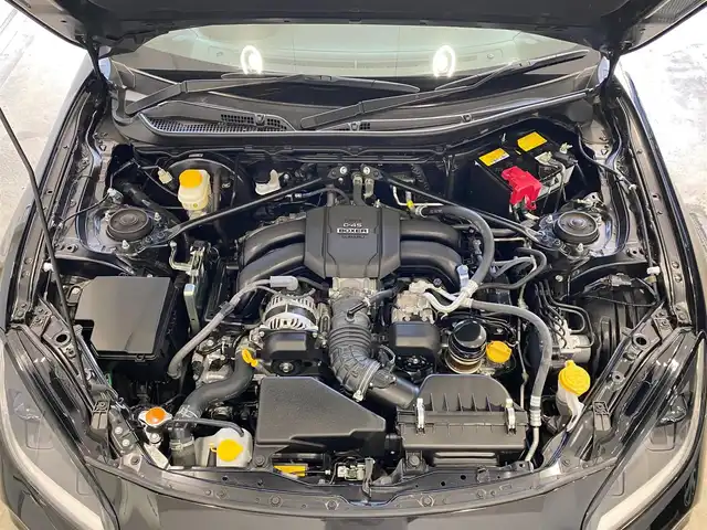 トヨタ ＧＲ８６ RZ 岐阜県 2022(令4)年 0.4万km クリスタルブラックシリカ クルーズコントロール/パナソニックナビ/ワンセグテレビ/横滑り防止装置/アルミペダル/本革巻きステアリング/ハーフレザーシート/前席シートヒーター/LEDヘッドライト/オートライト/横滑り防止装置/純正18インチAW/ETC/グレッディフロアマット/プッシュスタート