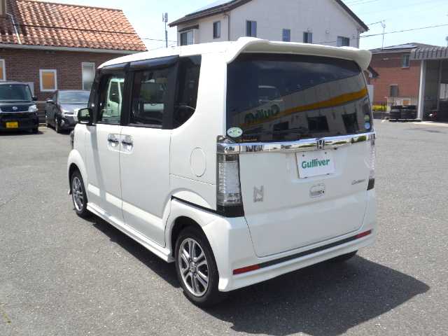 ホンダ Ｎ ＢＯＸ カスタム G SSパッケージ 宮城県 2014(平26)年 4.6万km プレミアムホワイトパール /純正8インチプレミアムインターナビ/バックカメラ/フルセグテレビ/ETC/両側パワースライドドア/革調シートカバー/前席シートヒーター/アイドリングストップ/キセノンライト/スマーキー/
