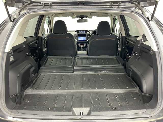 スバル ＸＶ ハイブリッド 2．0e－S アイサイト 道央・札幌 2020(令2)年 5.7万km マグネタイトグレーメタリック ・ワンオーナー/・純正ナビ(TV＆CD＆DVD＆SD＆BT)/・バックカメラ/・サイドカメラ/・アイサイト/・衝突軽減/・レーンキープアシスト/・レーダークルーズコントロール/・ブラインドスポットモニター/・ステアリングスイッチ/・パドルシフト/・ハーフレザーシート/・パワーシート/・メモリシート/・オートライト/・LEDヘッドライト/・ETC/・スマートキー/・純正ドライブレコーダー