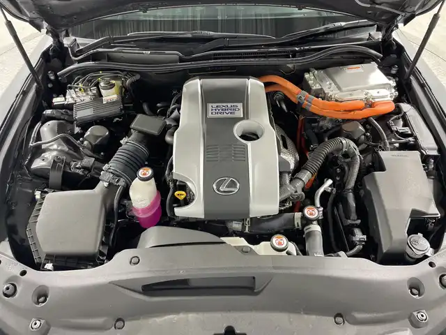 レクサス ＩＳ 300h バージョンL 神奈川県 2021(令3)年 4.3万km ソニッククロム 純正10.3型SDナビゲーション/AM FM Bluetooth フルセグ SD USB CD DVD/パノラマミックビューモニター/サンルーフ/レクサスセーフティセンス/レーントレーシングアラート/ブラインドスポットモニター/プリクラッシュセーフティ/パーキングサポートブレーキ/パーキングサポートアラート/ロードサインアシスト/レーダークルーズコントロール/パドルシフト/ステアリングヒーター/ステアリングリモコン/レザーシート/前席シートヒーター/前席シートベンチレーション/前席パワーシート/シートメモリー/前後ドライブレコーダー/ビルトインETC2.0/純正フロアマット/TRDマフラー/リヤデュフュザー/トランクスポイラー/LEDヘッドライト/オートライト/オートマチックハイビーム/スマートキー/スペアキー