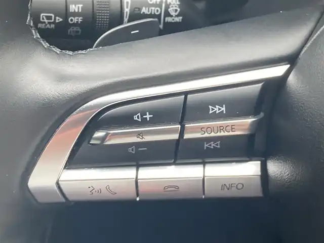 マツダ マツダ３ファストバック XD バーガンディセレクション 島根県 2019(令1)年 7.4万km マシーングレープレミアムM メーカーOP SDナビ(CD/DVD/BT/フルセグ/HDMI)/純正OPシグネチャースタイルエアロ/BOSEサウンド/全方位カメラ/レーダークルーズコントロール/レーンキープアシストシステム/車線逸脱警報/ブラインドスポットモニタリング/スマートブレーキサポート/運転席パワーシート/前席シートヒーター/ステアリングヒーター/パドルシフト/ビルトインETC/オートライト/オートハイビーム/ヘッドアップディスプレイ/