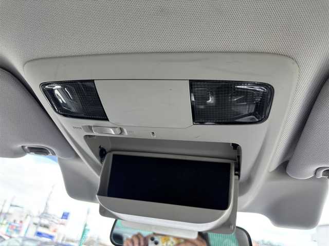 スバル レガシィ Ｂ４ リミテッド 福岡県 2015(平27)年 11万km クリスタルホワイトP 純正エアロ/19インチRMPアルミホイール/SDナビ(フルセグTV、バックカメラ、前後ドラレコ)/EyeSight/横滑り防止/LEDオートライト/カーテンエアバッグ/衝突被害軽減/ダウンヒルアシストコントロール/ビルトインETC/クルコン/パワーシート/レザーシート/シートメモリ/純正フロアマット/シートヒーター/電動リアゲート/パドルシフト/スマートキー/プッシュスタート/デュアルエアコン