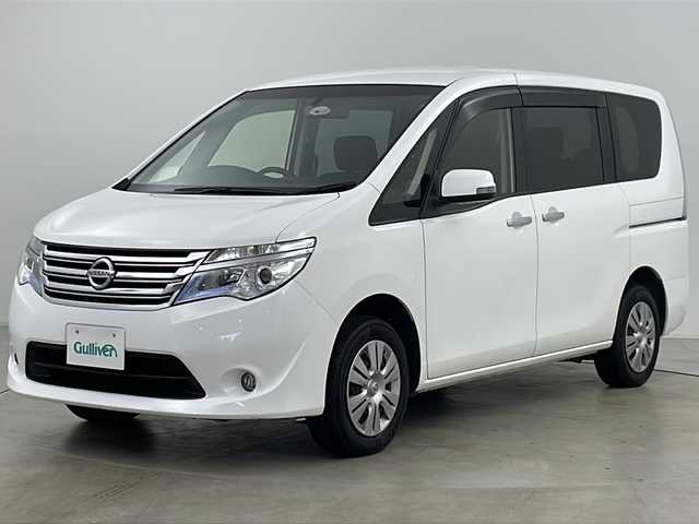 日産 セレナ 20S 道央・札幌 2016(平28)年 6.6万km ホワイト ・4WD/・純正CD＆AUXオーディオ/・横滑り防止/・ETC/・前後独立オートエアコン/・電動格納ドアミラー/・ドアミラーヒーター/・ドアミラーウィンカー/・前席アームレスト付/・2列目ブラインドシェード有/・社外ドライブレコーダー/・後退ブザー付