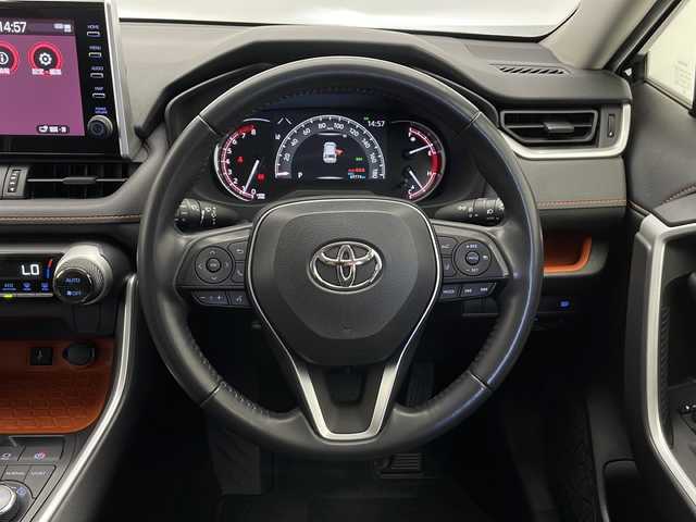 トヨタ ＲＡＶ４ 長野県 2021(令3)年 7万km アティチュードブラックマイカ 4WD/純正ディスプレイオーディオ（地図機能なし）/Bluetooth/バックカメラ/ETC/レーンキープアシスト/ブラインドスポットモニター/パーキングサポートブレーキ/衝突被害軽減システム/横滑り防止装置/リヤクロシトラフィックアラート/ロードサインアシスト/純正19インチAW装着/純正/前後コーナーセンサー/スマートキー/電動格納ミラー/LEDヘッドライト