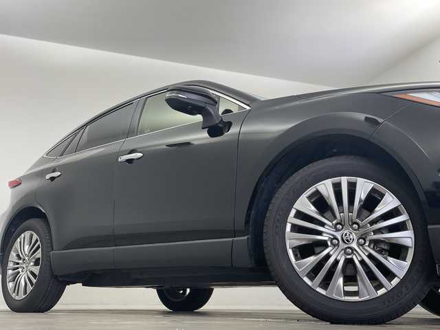 トヨタ ハリアー Z レザーパッケージ 新潟県 2020(令2)年 3万km ブラック トヨタセーフティセンス/純正ナーカーOPナビ/JBLサウンド/フルセグTV/Bluetooth/ミラキャスト/パノラミックビューモニター/追従型クルーズコントロール/BSM/HUD/ドライブレコーダー/デジタルインナーミラー/ETC2.0/ハンドルヒーター/シートヒーター/シートクーラー/パワーシート/シートメモリー/電動リアゲート/スペアキー