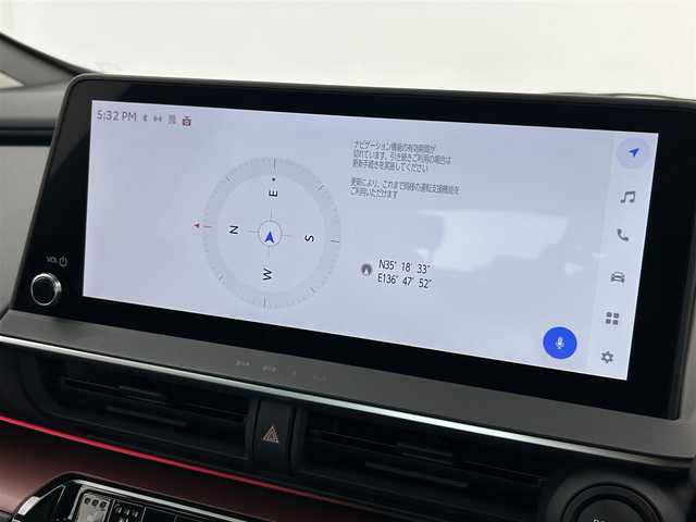 トヨタ プリウス Z 愛知県 2023(令5)年 0.7万km プラチナホワイトパールマイカ トヨタセーフティセンス/・レーンキープアシスト/・ブラインドスポットモニター/・プリクラッシュセーフティ/・クリアランスソナー/・リアクロストラフィックアラート/・後方車両接近告知/・パーキングサポートブレーキ/・ロードサインアシスト/パノラマムーンルーフ/メーカー１２．３型メモリナビ/（BT/フルセグTV/AM/FM)/全方位バックカメラ/デジタルインナー/置くだけ充電/純正前後ドラレコ/ETC2.0/ステアリングヒーター/EVモード/エコモード/スポーツモード/カスタムモード/オートブレーキホールド/純正１９インチAW/純正フロアマット/純正LEDヘッドライト
