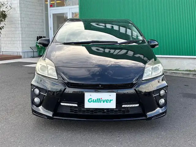 トヨタ プリウス S ツーリングセレ G’s 宮城県 2014(平26)年 7.4万km ブラック 車高調/ガナドールマフラー/社外テールランプ/革調シートカバー/カロッツェリア8インチナビ（AVIC-CL901）/・CD/DVD/・Bluetooth/・フルセグTV/バックカメラ/ビルトインETC/ドライブレコーダー/GPSレーダー探知機/革巻きステアリング/クルーズコントロール/HIDヘッドランプ/フォグランプ/オートライト/スマートキー＆プッシュスタート/電動格納ミラー/純正18インチAW/純正ドアバイザー/純正フロアマット/Wエアバッグ