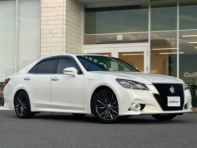 トヨタ クラウン ハイブリッド アスリートS ブラックスタイル 兵庫県 2015(平27)年 8.1万km ホワイトパールクリスタルシャイン 純正ナビ/フルセグテレビ/BTオーディオ/バックカメラ/ムーンルーフ/ビルトインETC/ドライブレコーダー/シートヒーター/エアシート/パワーシート/LEDヘッドライト/純正18インチAW