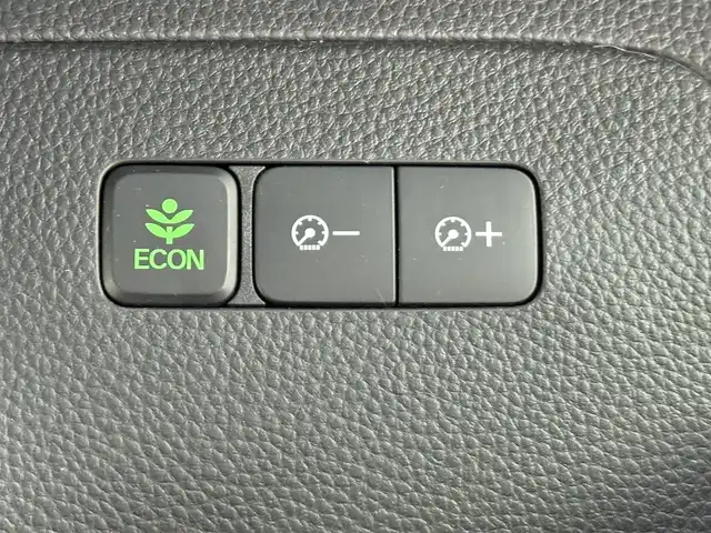 ホンダ Ｎ ＢＯＸ カスタム G L ホンダセンシング 大阪府 2018(平30)年 2.2万km ミラノレッド ホンダセンシング　/純正SDナビ/・フルセグTV/・Bluetooth/・CD/DVD/ビルトインETC/レーダークルーズコントロール/片側パワースライドドア/バックカメラ/ステアリングリモコン/スマートキー/純正AW