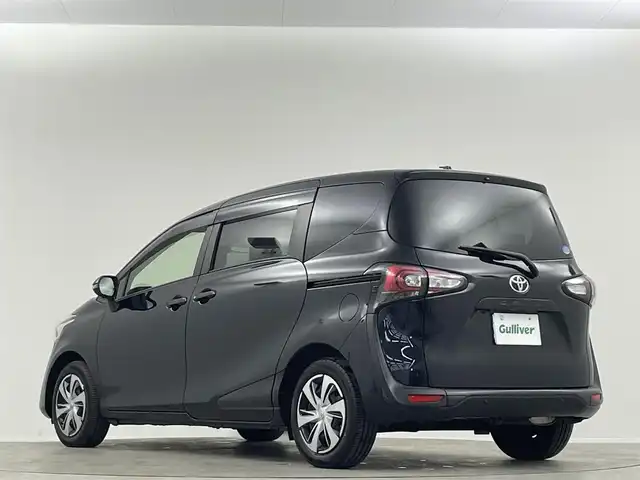 トヨタ シエンタ G クエロ 埼玉県 2019(平31)年 5万km ブラックマイカ 禁煙車　純正ナビ　ＣＤ　ＤＶＤ　ＢＴ　後席モニター　全方位カメラ　ＬＥＤヘッドライト　衝突被害軽減　両側電動　ＥＴＣ　ドライブレコーダー　レーンアシスト　オートハイビーム　USB入力端子　