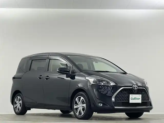 トヨタ シエンタ G クエロ 埼玉県 2019(平31)年 5万km ブラックマイカ 禁煙車　純正ナビ　ＣＤ　ＤＶＤ　ＢＴ　後席モニター　全方位カメラ　ＬＥＤヘッドライト　衝突被害軽減　両側電動　ＥＴＣ　ドライブレコーダー　レーンアシスト　オートハイビーム　USB入力端子　