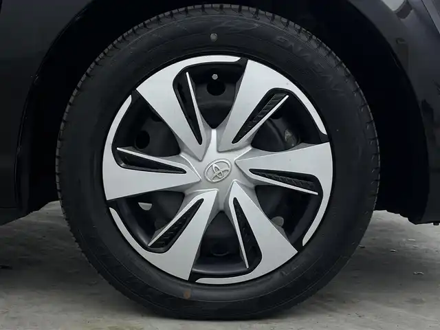 トヨタ シエンタ G クエロ 埼玉県 2019(平31)年 5万km ブラックマイカ 禁煙車　純正ナビ　ＣＤ　ＤＶＤ　ＢＴ　後席モニター　全方位カメラ　ＬＥＤヘッドライト　衝突被害軽減　両側電動　ＥＴＣ　ドライブレコーダー　レーンアシスト　オートハイビーム　USB入力端子　