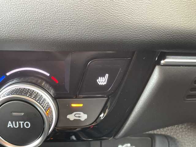 ホンダ ヴェゼル ハイブリッド e:HEV Z 愛知県 2025(令7)年 0.1千km クリスタルブラックパール 登録済未使用車/純正9型ディスプレイオーディオナビ/レーダークルーズコントロール/シートヒーター/バックカメラ/電動リアゲート/コーナーセンサー/純正アルミホイール/ETC2.0/ブラインドスポットモニター/LEDヘッドライト/パドルシフト/ステアリングヒーター/オートマチックハイビーム/ワイヤレス充電機/衝突軽減システム/フルセグ/Bluetooth/ステアリングスイッチ/スマートキー/プッシュスタート