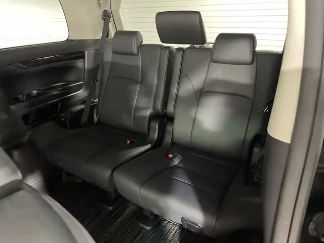 トヨタ アルファード S Cパッケージ 神奈川県 2020(令2)年 5.3万km ブラック トヨタセーフティセンス/純正9型ディスプレイオーディオ/・BT/フルセグTV/MiraCast/CD/DVD/AM/FM/バックカメラ/純正フリップダウンモニター/デジタルインナーミラー/ツインムーンルーフ/ブラインドスポットモニター/レザー調シート/パワーシート(D/N/2列目)/シートヒーター(D/N)/ベンチレーション(D/N)/メモリシート(D)/ビルトインETC/純正ドライブレコーダー/電動サイドブレーキ/オートブレーキホールド/電動リアゲート/ウッドコンビ調ステアリング/ステアリングスイッチ/ステアリングヒーター/Autoライト/2列目サンシェード/MTモード/三眼LEDヘッドライト/AFS/フォグランプ/純正フロアマット/純正18インチアルミホイール