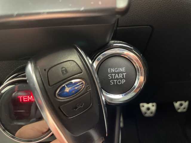 スバル ＢＲＺ S 愛知県 2023(令5)年 2.7万km クリスタルホワイトP 純正ALPINEナビ/クルーズコントロール/シートヒーター/純正アルミホイール/LEDヘッドライト/オートライト/ETC/フルセグ/CD DVD/Bluetooth/ステアリングスイッチ/スマートキー/プッシュスタート