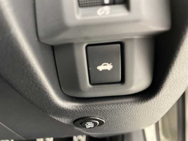 スバル ＢＲＺ S 愛知県 2023(令5)年 2.7万km クリスタルホワイトP 純正ALPINEナビ/クルーズコントロール/シートヒーター/純正アルミホイール/LEDヘッドライト/オートライト/ETC/フルセグ/CD DVD/Bluetooth/ステアリングスイッチ/スマートキー/プッシュスタート