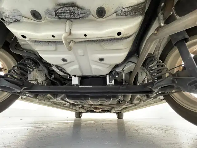 ダイハツ ムーヴ カスタム X LTD SA 滋賀県 2013(平25)年 6.6万km パールホワイトⅢ 純正ナビ/【CD/USB/フルセグTV】/バックカメラ/ETC/衝突被害軽減システム/オートライト/スマートキー/オートエアコン/純正14インチアルミホイール/純正フロアマット/アイドリングストップ