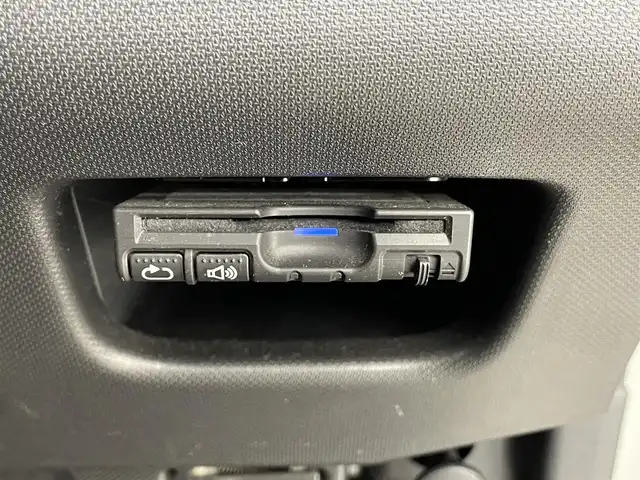 ダイハツ ムーヴ カスタム X LTD SA 滋賀県 2013(平25)年 6.6万km パールホワイトⅢ 純正ナビ/【CD/USB/フルセグTV】/バックカメラ/ETC/衝突被害軽減システム/オートライト/スマートキー/オートエアコン/純正14インチアルミホイール/純正フロアマット/アイドリングストップ