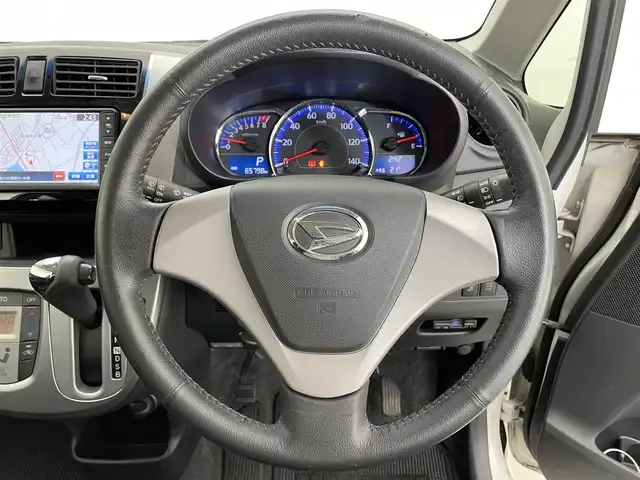 ダイハツ ムーヴ カスタム X LTD SA 滋賀県 2013(平25)年 6.6万km パールホワイトⅢ 純正ナビ/【CD/USB/フルセグTV】/バックカメラ/ETC/衝突被害軽減システム/オートライト/スマートキー/オートエアコン/純正14インチアルミホイール/純正フロアマット/アイドリングストップ