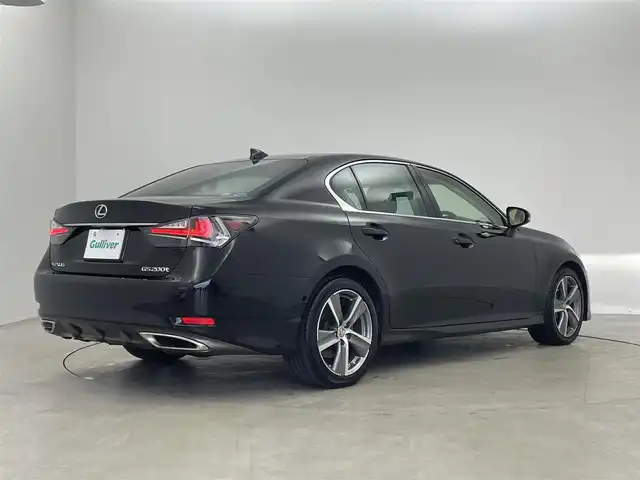 レクサス ＧＳ 200t Iパッケージ 埼玉県 2017(平29)年 2.8万km グラファイトブラックガラスフレーク 黒レザーシート/メーカーナビ/(CD/DVD/Bluetooth/USB/AUX/音楽録音/フルセグ)/バックカメラ/レーダークルーズコントロール/シートベンチレーション/パワーシート/ステアリングヒーター/プリクラッシュセーフティ/ビルトインETC2.0/オートLEDライト/オートハイビーム/オートブレーキホールド/BSM（ブラインドスポットモニタリング）/純正１８インチアルミホイール