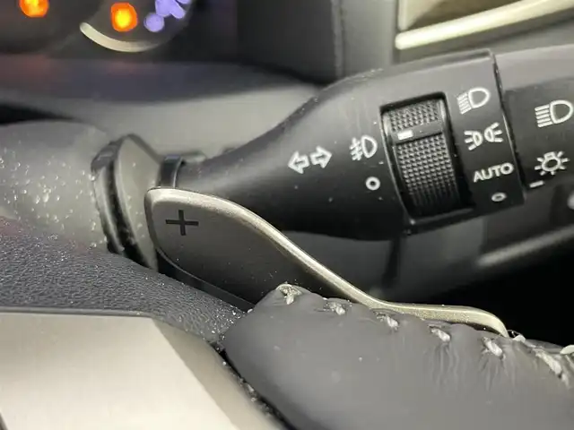 レクサス ＧＳ 200t Iパッケージ 埼玉県 2017(平29)年 2.8万km グラファイトブラックガラスフレーク 黒レザーシート/メーカーナビ/(CD/DVD/Bluetooth/USB/AUX/音楽録音/フルセグ)/バックカメラ/レーダークルーズコントロール/シートベンチレーション/パワーシート/ステアリングヒーター/プリクラッシュセーフティ/ビルトインETC2.0/オートLEDライト/オートハイビーム/オートブレーキホールド/BSM（ブラインドスポットモニタリング）/純正１８インチアルミホイール