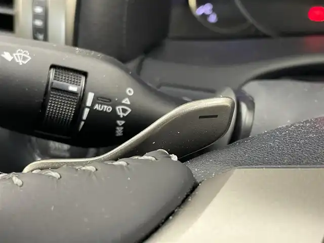 レクサス ＧＳ 200t Iパッケージ 埼玉県 2017(平29)年 2.8万km グラファイトブラックガラスフレーク 黒レザーシート/メーカーナビ/(CD/DVD/Bluetooth/USB/AUX/音楽録音/フルセグ)/バックカメラ/レーダークルーズコントロール/シートベンチレーション/パワーシート/ステアリングヒーター/プリクラッシュセーフティ/ビルトインETC2.0/オートLEDライト/オートハイビーム/オートブレーキホールド/BSM（ブラインドスポットモニタリング）/純正１８インチアルミホイール