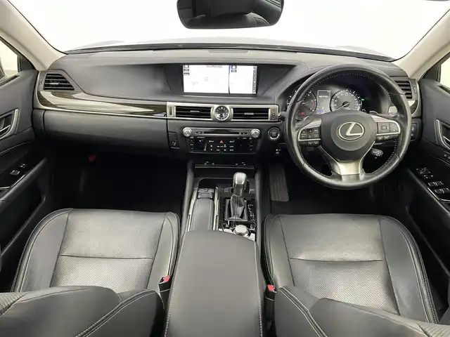 レクサス ＧＳ 200t Iパッケージ 埼玉県 2017(平29)年 2.8万km グラファイトブラックガラスフレーク 黒レザーシート/メーカーナビ/(CD/DVD/Bluetooth/USB/AUX/音楽録音/フルセグ)/バックカメラ/レーダークルーズコントロール/シートベンチレーション/パワーシート/ステアリングヒーター/プリクラッシュセーフティ/ビルトインETC2.0/オートLEDライト/オートハイビーム/オートブレーキホールド/BSM（ブラインドスポットモニタリング）/純正１８インチアルミホイール