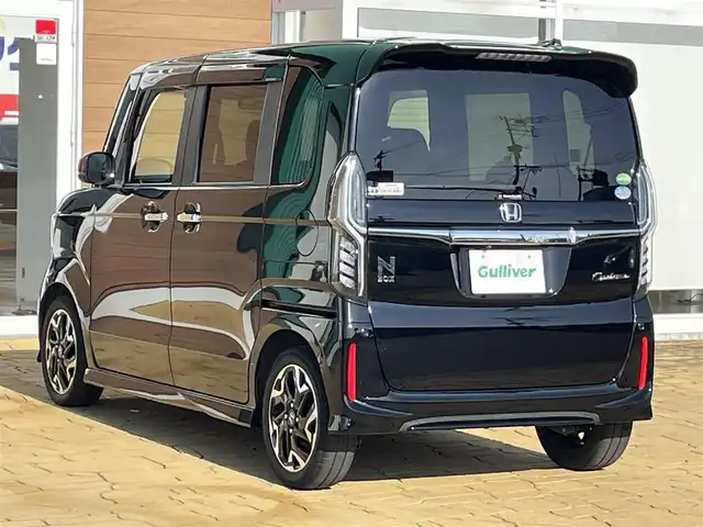 ホンダ Ｎ ＢＯＸ カスタム G L ターボ ホンダセンシング 宮崎県 2017(平29)年 9.9万km クリスタルブラックパール ナビ【CN-RE03D】/（CD・DVD・フルセグ・BT・USB）/レーダークルーズコントロール/ETC/バックカメラ/ドライブレコーダー/両側パワースライドドア/衝突軽減ブレーキ/レーンキープアシスト/横滑り防止/フロアマット/純正１５インチAW/オートライト/LEDヘッドライト/フォグライト/スマートキー/プッシュスタート/スペアキー1本
