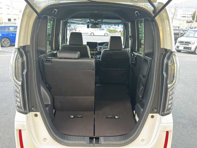 ホンダ Ｎ ＢＯＸ カスタム G EX ターボ ホンダセンシング 長野県 2018(平30)年 4.5万km プラチナホワイトパール 禁煙車/純正8インチナビ【VXU-185NBi】/（CD/DVD/フルセグTV/Bluetooth）/ホンダセンシング/・衝突軽減ブレーキ/・誤発進抑制機能/・後方誤発進抑制機能/・歩行者事故低減ステアリング/・オートハイビーム/・標識認識機能/・路外逸脱抑制機能/・先行車発進お知らせ機能/・アダプティブクルーズコントロール/バックカメラ/ビルトインETC/シートヒーター（D・N席）/ドライブレコーダー/両側パワースライドドア/オートエアコン（イオン）/革巻きステアリング/パドルシフト/ステアリングスイッチ/LEDヘッドライト/フォグランプ/オートライト/スマートキー/Pスタート/電動格納ミラー/純正15インチAW/純正フロアマット