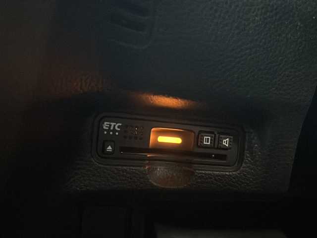 ホンダ Ｎ ＢＯＸ カスタム G EX ターボ ホンダセンシング 長野県 2018(平30)年 4.5万km プラチナホワイトパール 禁煙車/純正8インチナビ【VXU-185NBi】/（CD/DVD/フルセグTV/Bluetooth）/ホンダセンシング/・衝突軽減ブレーキ/・誤発進抑制機能/・後方誤発進抑制機能/・歩行者事故低減ステアリング/・オートハイビーム/・標識認識機能/・路外逸脱抑制機能/・先行車発進お知らせ機能/・アダプティブクルーズコントロール/バックカメラ/ビルトインETC/シートヒーター（D・N席）/ドライブレコーダー/両側パワースライドドア/オートエアコン（イオン）/革巻きステアリング/パドルシフト/ステアリングスイッチ/LEDヘッドライト/フォグランプ/オートライト/スマートキー/Pスタート/電動格納ミラー/純正15インチAW/純正フロアマット