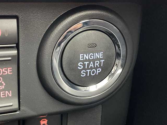 トヨタ ルーミー カスタムG－T 千葉県 2025(令7)年 0.1千km ブラックマイカメタリック/パールホワイト2トーン 登録済未使用車/純正ディスプレイオーディオ/　Bluetooth/フルセグTV/　Apple car play/Android Auto/スマートアシスト/レーダークルーズコントロール/車線逸脱警報/衝突軽減ブレーキ/クリアランスソナー/アラウンドビューモニター/先行車発進警報/ロードサインアシスト/電動パーキング/オートホールド/オートハイビーム/両側パワスラ/前席シートヒーター/LEDライト/フォグランプ/ロールサンシェード/シートバックテーブル/フロアマット