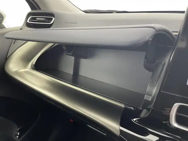 トヨタ アクア Z 富山県 2024(令6)年 0.1千km パール ディーラーディスプレイオーディオ/（AM/FM/BT)/バックカメラ/前後コーナーセンサー/レーンキープアシスト/衝突被害軽減システム/ダブルサイドエアバック/クルーズコントロール/ドアバイザー/アイドリングストップ/ハンドルヒーター/パワーシート/100V充電/プッシュスタート/ウィンカーミラー/オートライト/オートマチックハイビーム/ETC/フロアマット