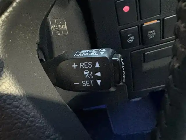 トヨタ アルファード S Cパッケージ 滋賀県 2018(平30)年 0.9万km ブラック 純正10型ナビ/（CD/DVD/フルセグTV/SD/BT）/レーダークルーズコントロール/純正フリップダウンモニター/TRDエアロ（F/S/R）/バックカメラ/ビルトインETC2.0/ドライブレコーダー/両側パワースライドドア/クリアランスソナー/パワーバックドア/ハーフレザーシート/パワーシート/ステアリングヒーター/電動パーキングブレーキ/オートブレーキホールド/社外フロアマット/LEDヘッドライト/純正18インチAW