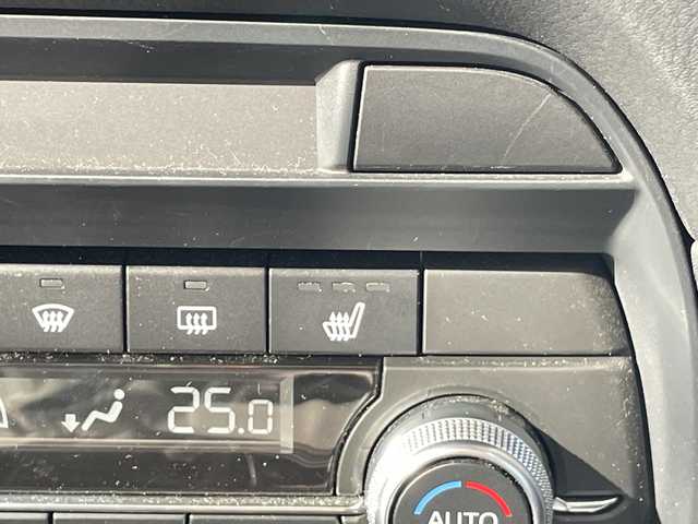 マツダ ＣＸ－８ XD プロアクティブ 愛知県 2021(令3)年 2.2万km ソウルレッドクリスタルM プレミアムサウンドBOSE/純正10.25型ナビ/サンルーフ/全方位カメラ/レーダークルーズコントロール/シートヒーター/バックカメラ/電動リアゲート/パワーシート/ヘッドアップディスプレイ/コーナーセンサー/純正アルミホイール/ルーフレール/ブラインドスポットモニター/LEDヘッドライト/ステアリングヒーター/リアオートエアコン/レーンキープアシスト/ETC/ステアリングスイッチ/スマートキー/プッシュスタート