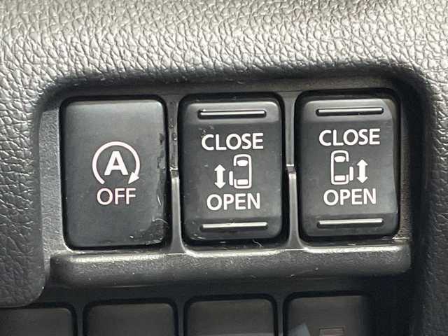 日産 デイズ ルークス ハイウェイスターX Gパッケージ 愛媛県 2017(平29)年 5.4万km ブラック 純正ＳＤナビ/フルセグTV　Bluetooth DVD再生/アラウンドビューモニター/両側パワースライドドア/エマージェンシーブレーキ/ETC/純正15インチアルミホイール/純正フロアマット/オートマチックハイビーム/LEDヘッドライト