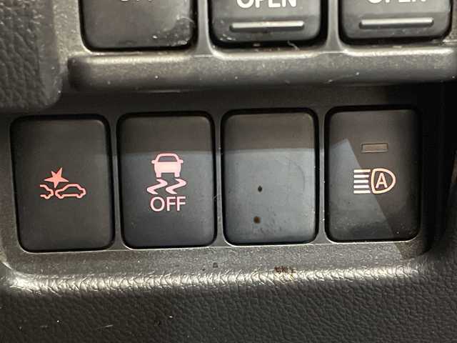 日産 デイズ ルークス ハイウェイスターX Gパッケージ 愛媛県 2017(平29)年 5.4万km ブラック 純正ＳＤナビ/フルセグTV　Bluetooth DVD再生/アラウンドビューモニター/両側パワースライドドア/エマージェンシーブレーキ/ETC/純正15インチアルミホイール/純正フロアマット/オートマチックハイビーム/LEDヘッドライト