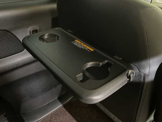 日産 デイズ ルークス ハイウェイスターX Gパッケージ 愛媛県 2017(平29)年 5.4万km ブラック 純正ＳＤナビ/フルセグTV　Bluetooth DVD再生/アラウンドビューモニター/両側パワースライドドア/エマージェンシーブレーキ/ETC/純正15インチアルミホイール/純正フロアマット/オートマチックハイビーム/LEDヘッドライト